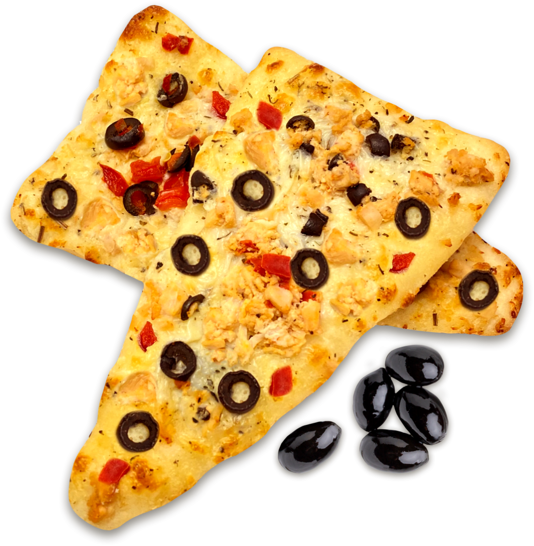 Pizza with chicken and olives